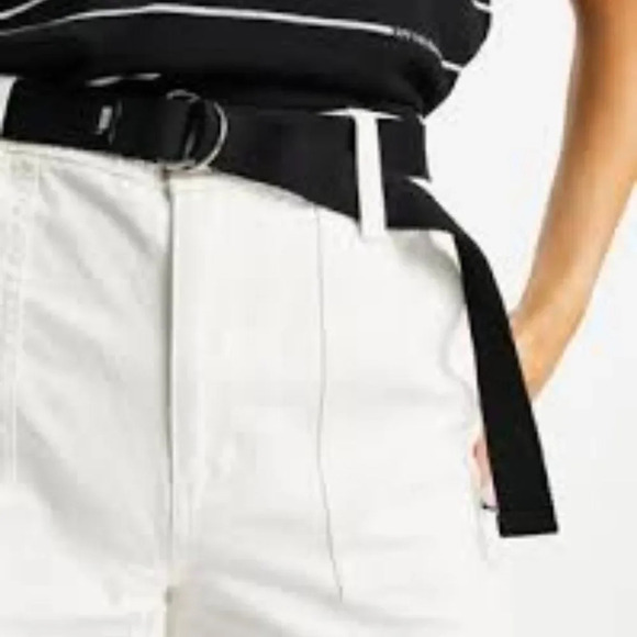 NWT‎ Vans Clark belted chino shorts in white Size 30 - Picture 2 of 7